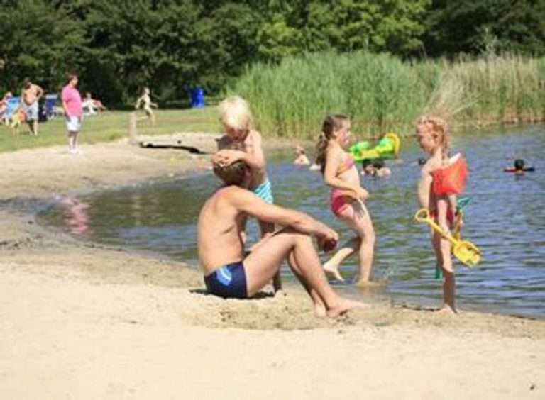 Recreational lake De Peddelpoel