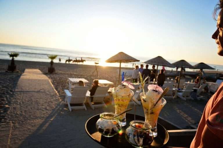 Deining Strandpaviljoen