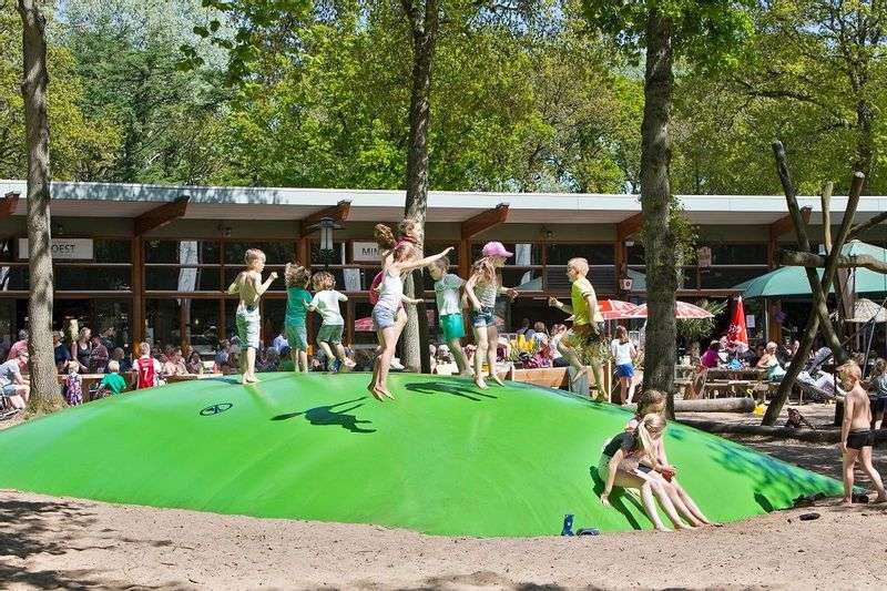 Knoest Food and Drink