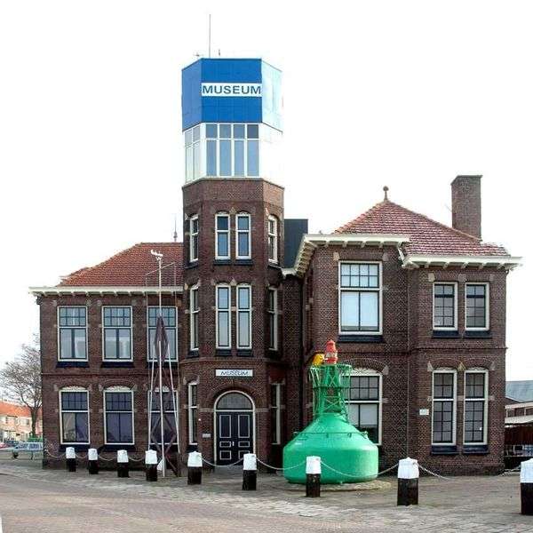 IJmuider Sea and Harbor Museum