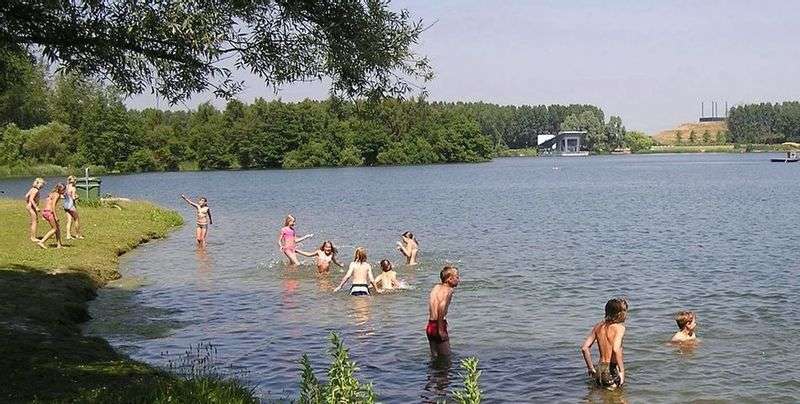 Het Haarlemmermeerse Bos Zuidstrand