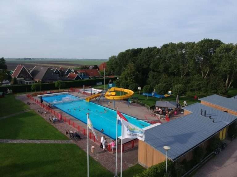 Buitenbad Het Zwembad Midwoud