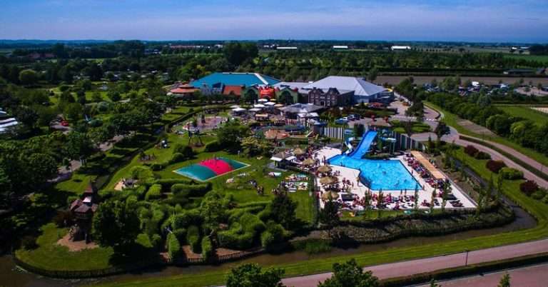 Restaurant De Stamboom & Restaurant Het Klokhuis at De Holle Bolle Boom