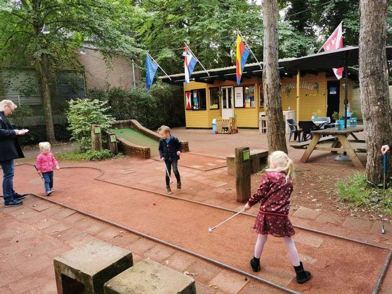 Miniature golf course De Merelhof