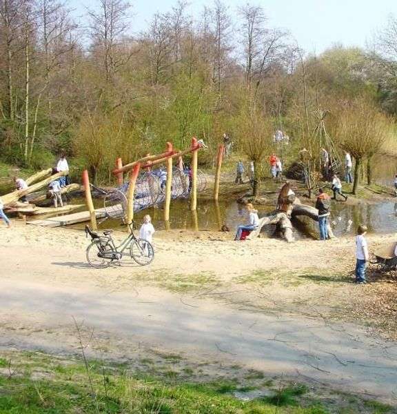 Natuurspeelplaats Rekerhout