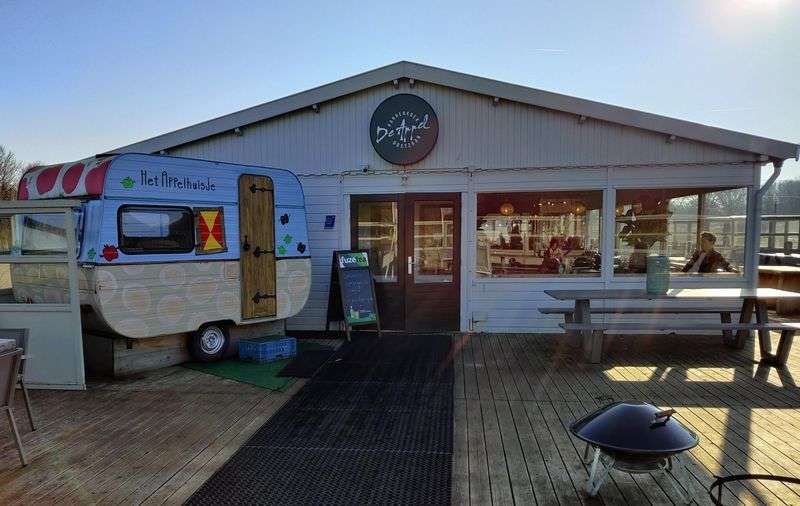 Pancake De Appel on t Twiske in Oostzaan