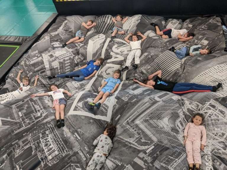 Pyjama Jump Party bij Samcity in Hoorn