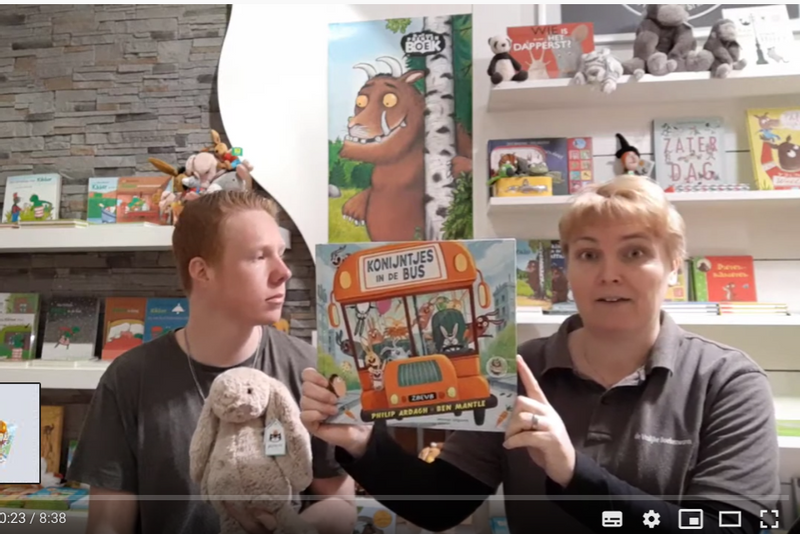 Kinderboekenwinkel De Vrolijke Boekenwurm