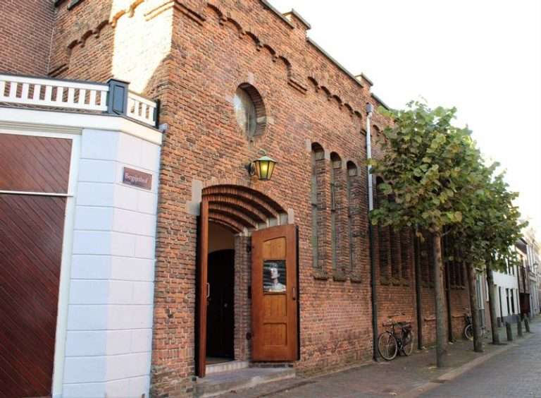 Nice performances in Theater de Liefde in Haarlem