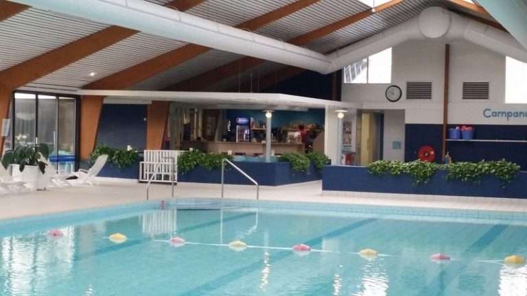 Swimming pool Campanula Sint Maartenszee