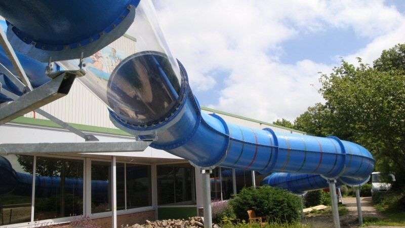 Swimming Pool The Wheel