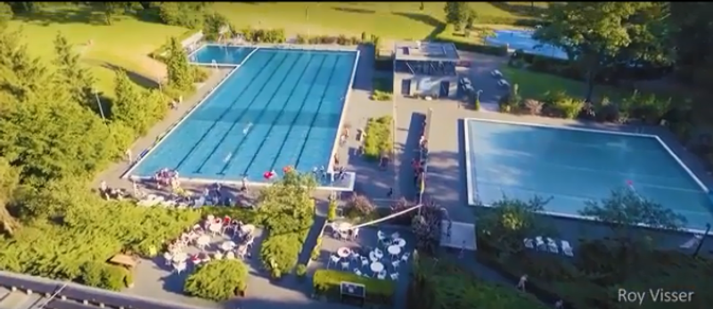 Zwembad Sijsjesberg in Huizen