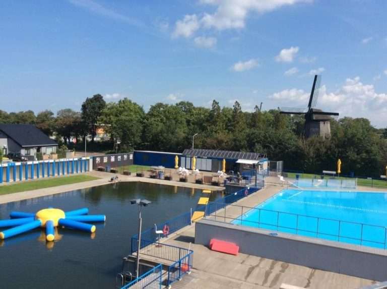 Zwembad - natuurbad Waarland