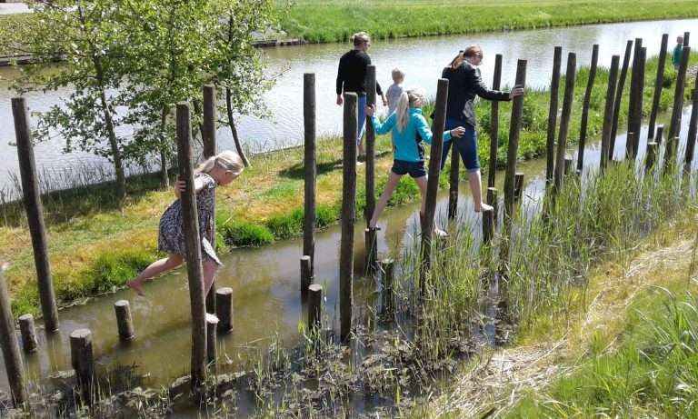 Bare Footpath Golden Feet Bovenkarspel